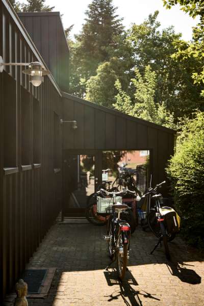 Architect pays attention to the details in a villa with a natural view and façade cladding in steel and stone, Konsul Lorenzen Straße 5, 24376 Kappeln, Germany